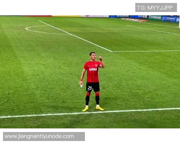 库尔图瓦回应拉波尔塔言论强调球队从未依赖裁判的支持与照顾 库尔图瓦回应拉波尔塔言论强调球队从未依赖裁判的支持与照顾