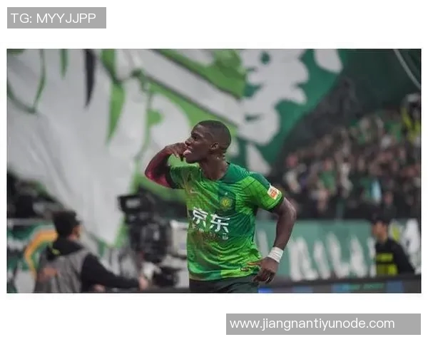 法比奥迎来联赛第27球完成帽子戏法国安4-1领先梅州展现强大实力 法比奥迎来联赛第27球完成帽子戏法国安4-1领先梅州展现强大实力