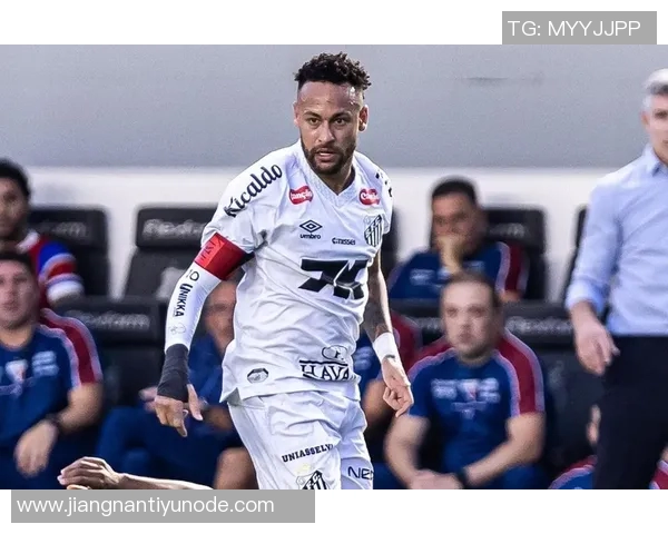 卢森博格强调内马尔需正确定位以提升比赛表现 卢森博格强调内马尔需正确定位以提升比赛表现