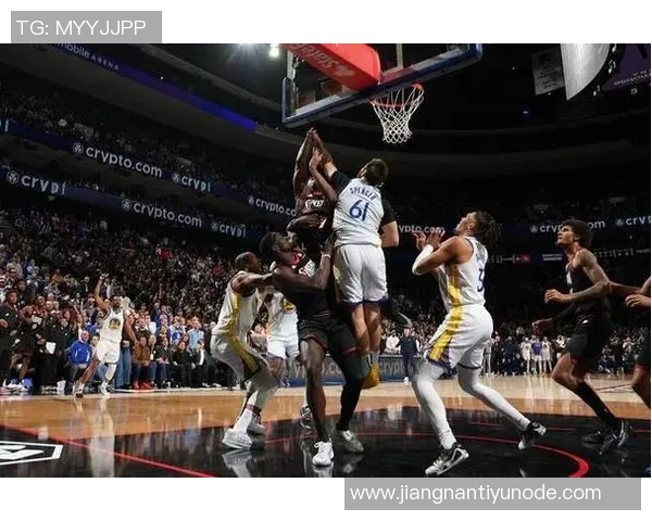 菜鸟理查德表现出色贡献15分科沃德助攻4次埃奇库姆抢下6个篮板